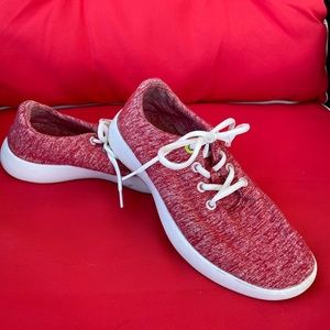 Le Mouton - Wool Sneakers Size 9 - Red Marled - Smoke-free Home